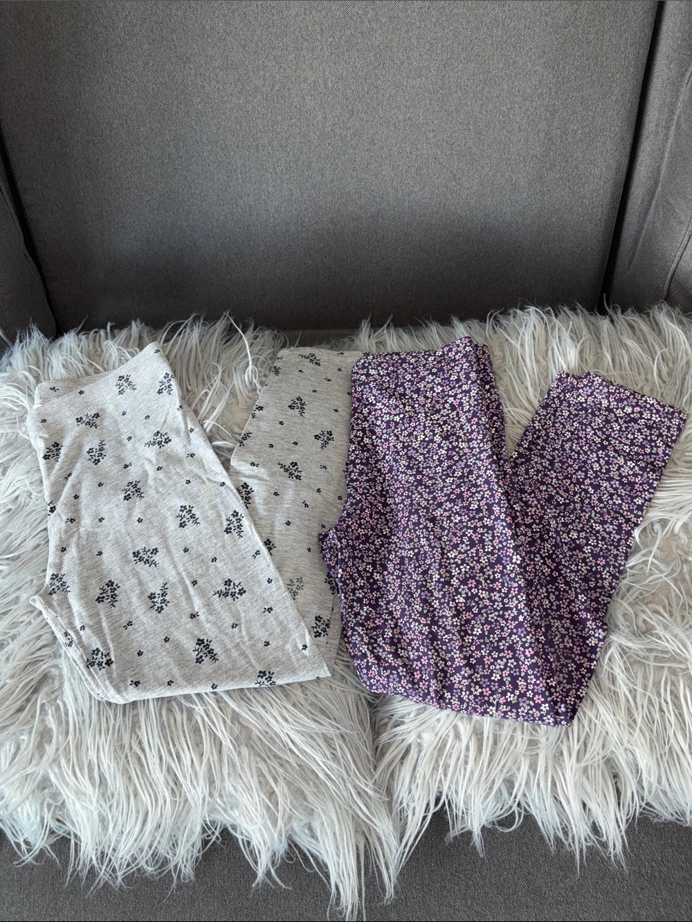 Girls' Two-Pack Floral and Light Gray Pajama Bottoms - Purple & Light Gray